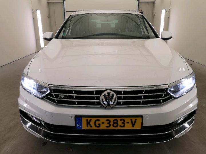 Photo 2 VIN: WVWZZZ3CZHE037768 - VOLKSWAGEN PASSAT 