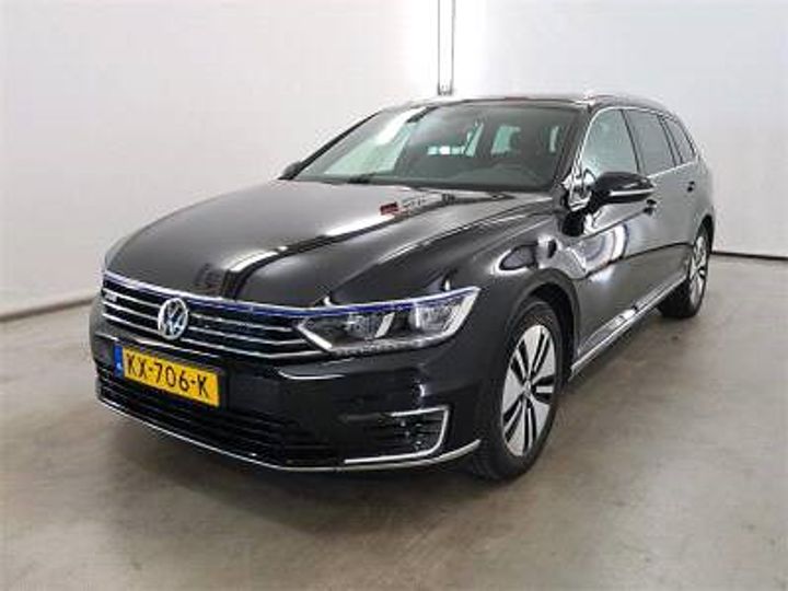 Photo 1 VIN: WVWZZZ3CZHE038102 - VOLKSWAGEN PASSAT 