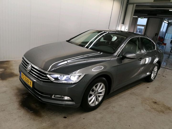 Photo 1 VIN: WVWZZZ3CZHE039839 - VOLKSWAGEN PASSAT 