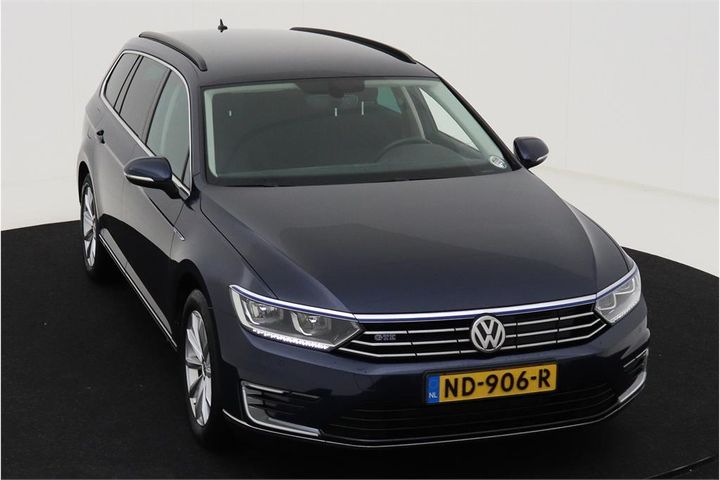 Photo 2 VIN: WVWZZZ3CZHE040069 - VOLKSWAGEN PASSAT 