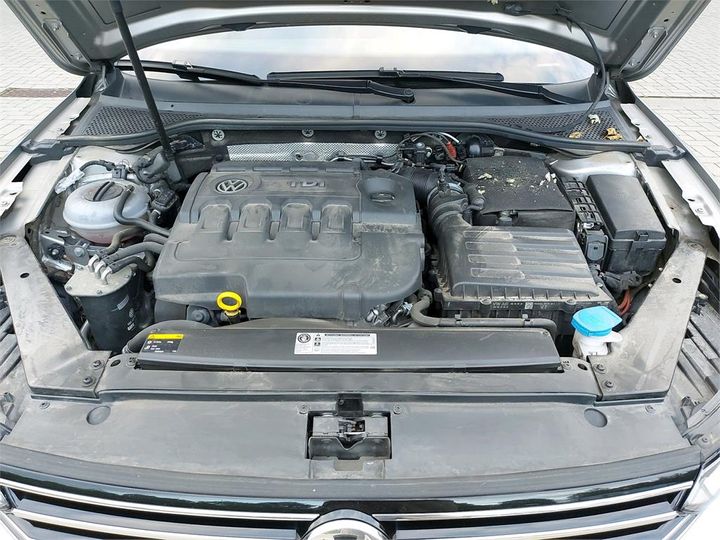 Photo 10 VIN: WVWZZZ3CZHE041031 - VOLKSWAGEN PASSAT 