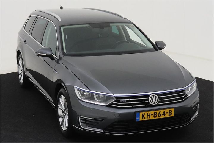 Photo 2 VIN: WVWZZZ3CZHE041528 - VOLKSWAGEN PASSAT 