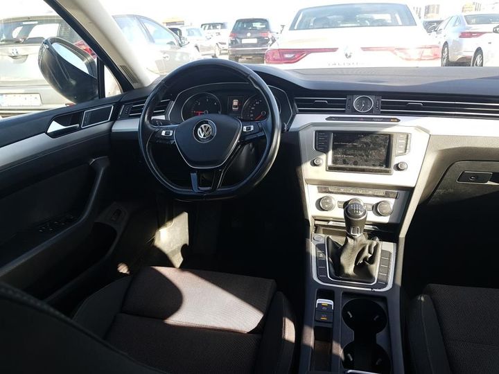 Photo 3 VIN: WVWZZZ3CZHE042851 - VOLKSWAGEN PASSAT 