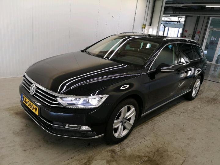 Photo 1 VIN: WVWZZZ3CZHE046437 - VOLKSWAGEN PASSAT 