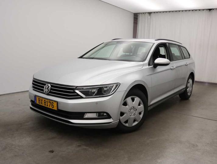 Photo 1 VIN: WVWZZZ3CZHE047018 - VOLKSWAGEN PASSAT 