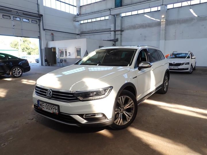 Photo 1 VIN: WVWZZZ3CZHE048417 - VOLKSWAGEN PASSAT 