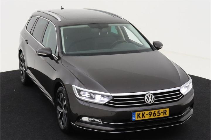 Photo 2 VIN: WVWZZZ3CZHE048612 - VOLKSWAGEN PASSAT 