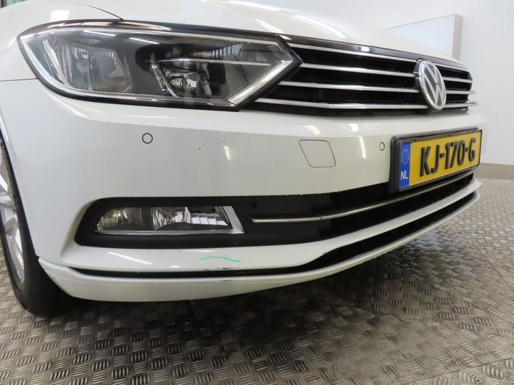 Photo 23 VIN: WVWZZZ3CZHE053273 - VOLKSWAGEN PASSAT 