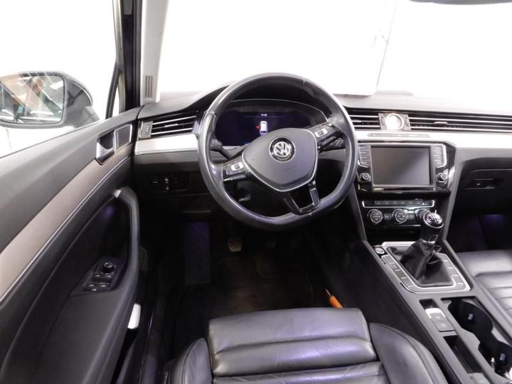 Photo 9 VIN: WVWZZZ3CZHE056710 - VOLKSWAGEN PASSAT 