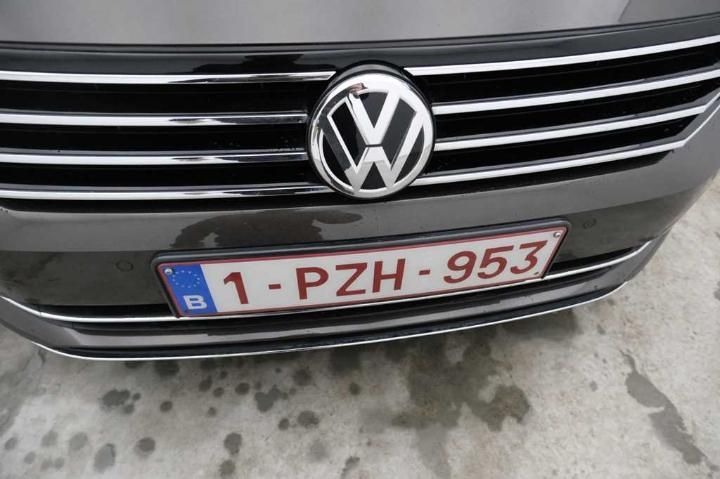 Photo 5 VIN: WVWZZZ3CZHE057438 - VOLKSWAGEN PASSAT 