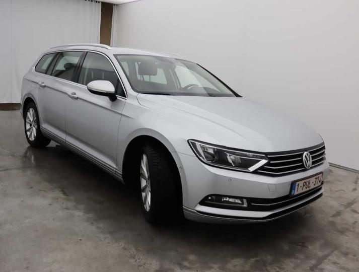 Photo 8 VIN: WVWZZZ3CZHE058106 - VOLKSWAGEN PASSAT 