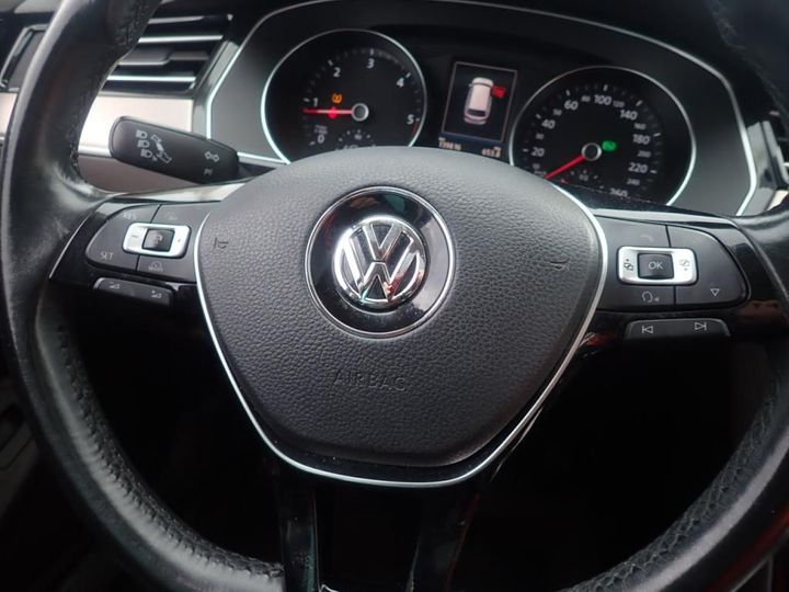 Photo 9 VIN: WVWZZZ3CZHE059506 - VOLKSWAGEN PASSAT 