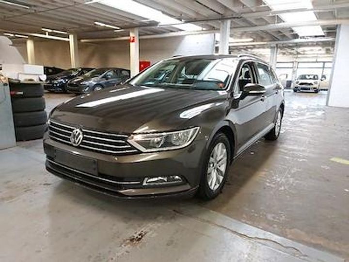 Photo 1 VIN: WVWZZZ3CZHE061686 - VOLKSWAGEN PASSAT 