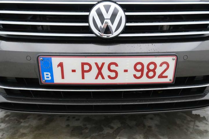 Photo 5 VIN: WVWZZZ3CZHE061699 - VOLKSWAGEN PASSAT 