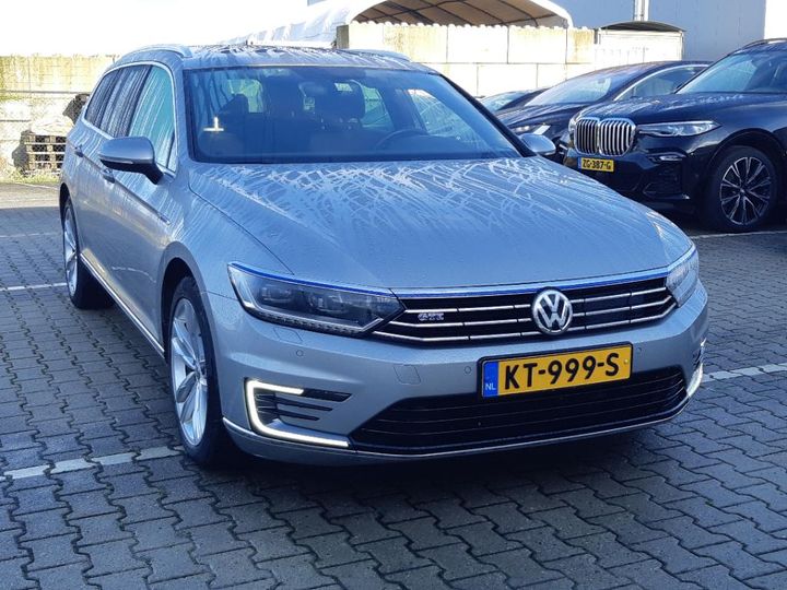 Photo 2 VIN: WVWZZZ3CZHE066455 - VOLKSWAGEN PASSAT 