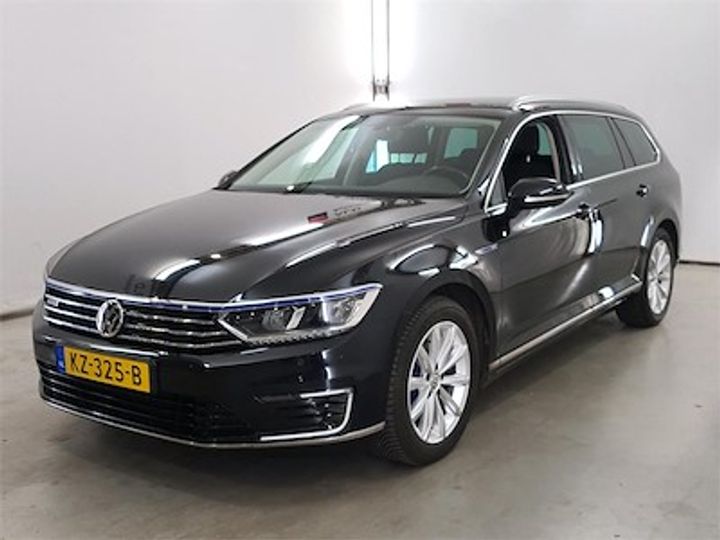 Photo 1 VIN: WVWZZZ3CZHE066731 - VOLKSWAGEN PASSAT 