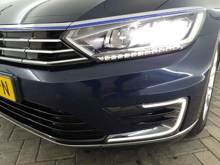 Photo 13 VIN: WVWZZZ3CZHE067669 - VOLKSWAGEN PASSAT 