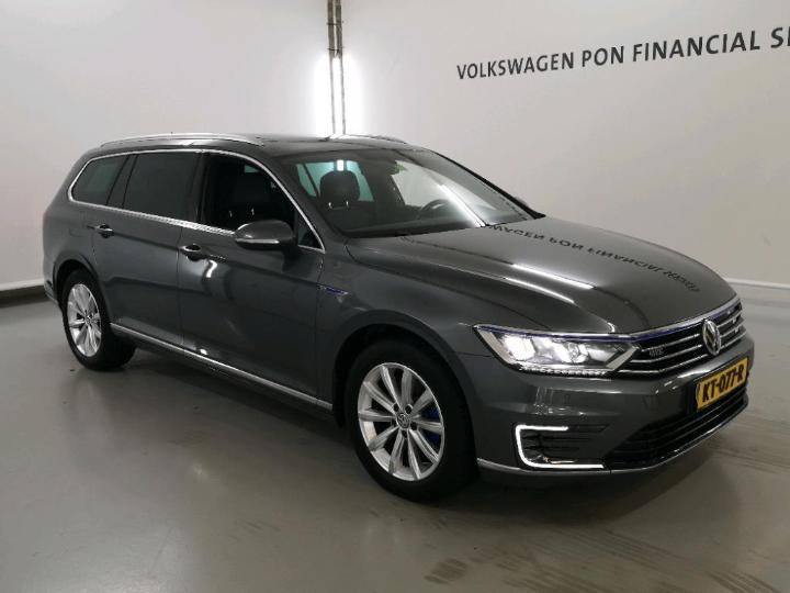 Photo 2 VIN: WVWZZZ3CZHE067861 - VOLKSWAGEN PASSAT VARIANT 