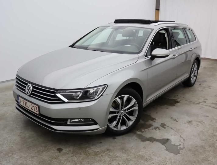 Photo 1 VIN: WVWZZZ3CZHE068810 - VOLKSWAGEN PASSAT 