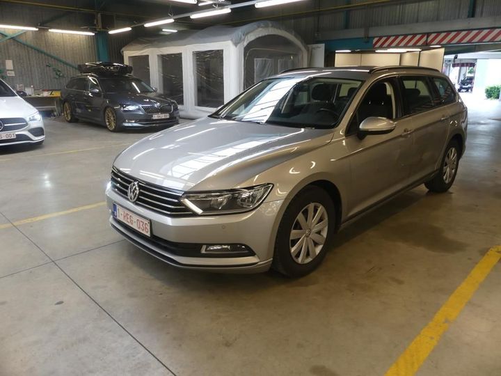 Photo 1 VIN: WVWZZZ3CZHE069427 - VOLKSWAGEN PASSAT 