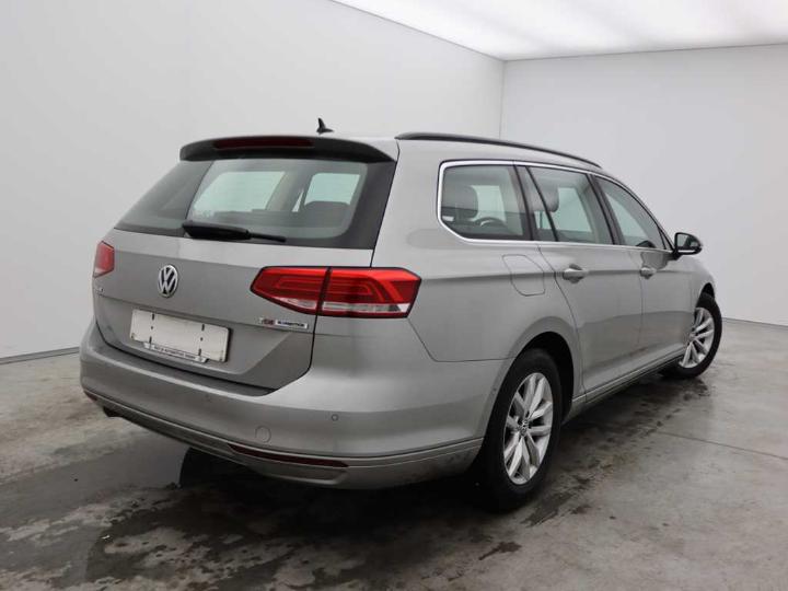 Photo 2 VIN: WVWZZZ3CZHE072271 - VOLKSWAGEN PASSAT 