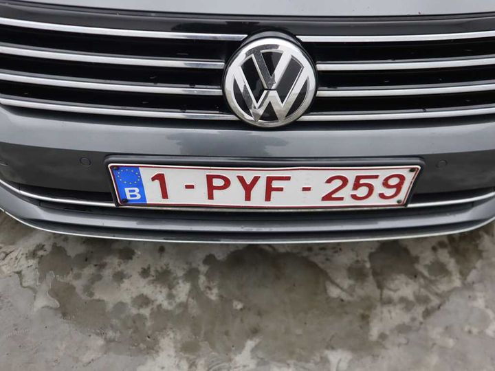 Photo 5 VIN: WVWZZZ3CZHE074383 - VOLKSWAGEN PASSAT 