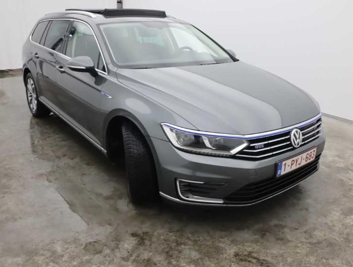 Photo 8 VIN: WVWZZZ3CZHE075889 - VOLKSWAGEN PASSAT 