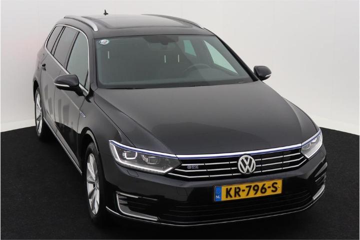 Photo 2 VIN: WVWZZZ3CZHE076605 - VOLKSWAGEN PASSAT 