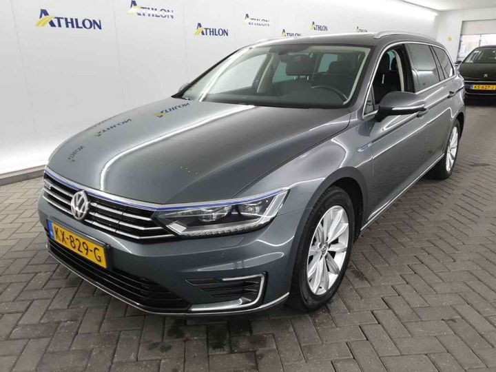 Photo 1 VIN: WVWZZZ3CZHE076665 - VOLKSWAGEN PASSAT 