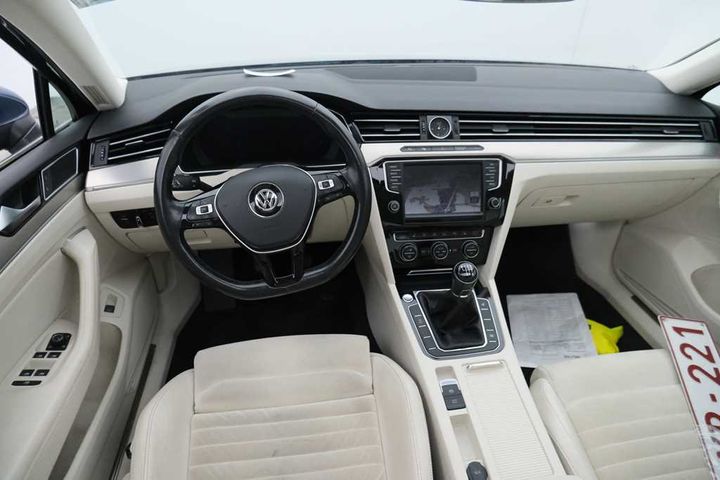 Photo 9 VIN: WVWZZZ3CZHE077028 - VOLKSWAGEN PASSAT 