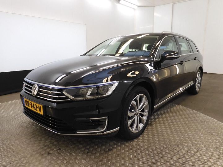 Photo 1 VIN: WVWZZZ3CZHE078611 - VOLKSWAGEN PASSAT 