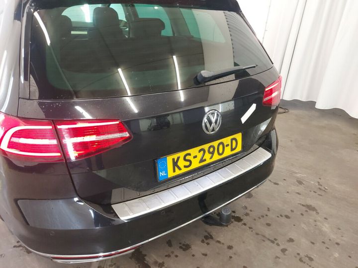 Photo 5 VIN: WVWZZZ3CZHE078987 - VOLKSWAGEN PASSAT 