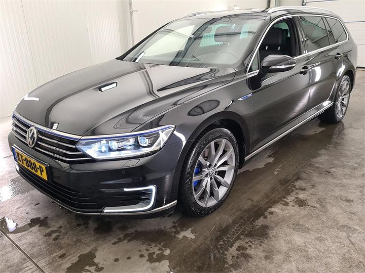 Photo 1 VIN: WVWZZZ3CZHE081389 - VOLKSWAGEN PASSAT 