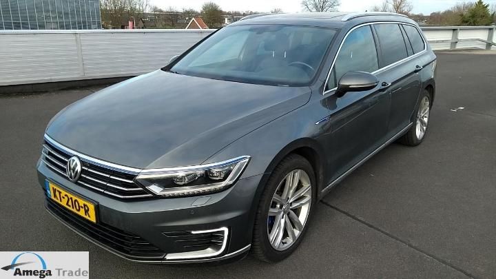 Photo 1 VIN: WVWZZZ3CZHE081943 - VOLKSWAGEN PASSAT 