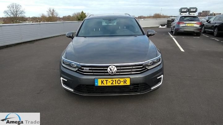 Photo 3 VIN: WVWZZZ3CZHE081943 - VOLKSWAGEN PASSAT 