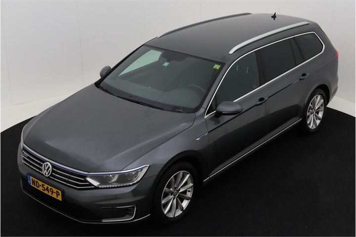 Photo 1 VIN: WVWZZZ3CZHE083321 - VOLKSWAGEN PASSAT 