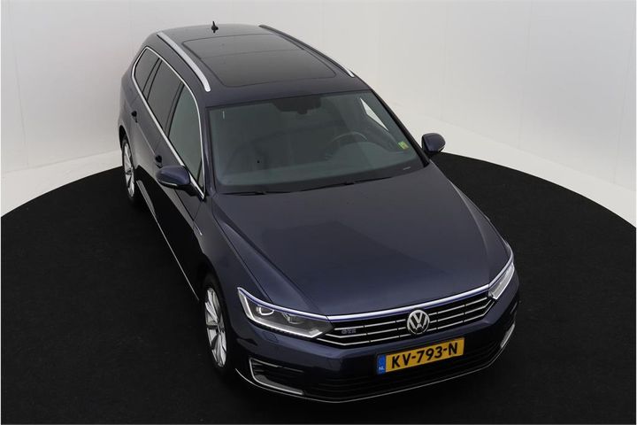 Photo 2 VIN: WVWZZZ3CZHE085606 - VOLKSWAGEN PASSAT VARIANT 