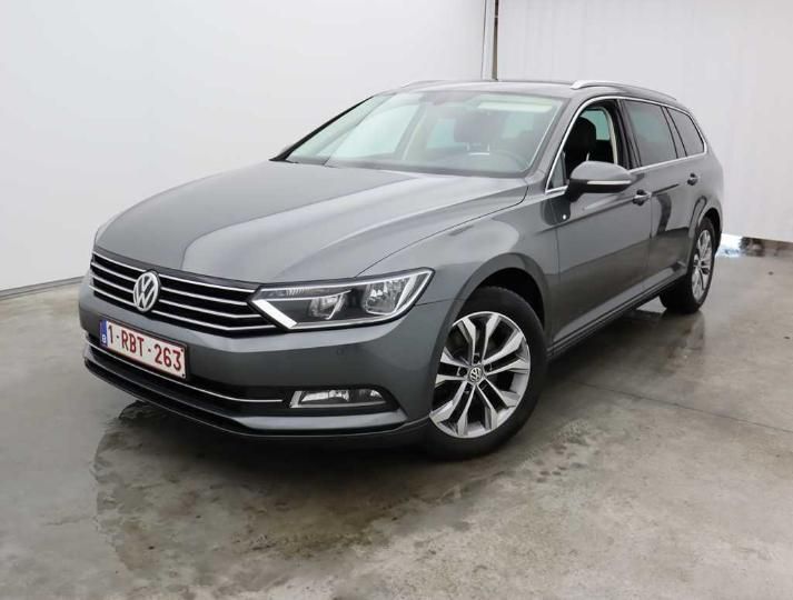 Photo 1 VIN: WVWZZZ3CZHE087997 - VOLKSWAGEN PASSAT 