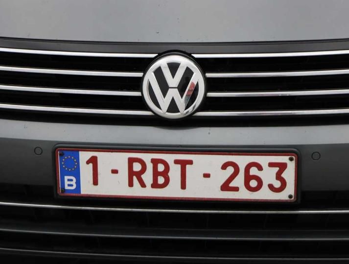 Photo 5 VIN: WVWZZZ3CZHE087997 - VOLKSWAGEN PASSAT 