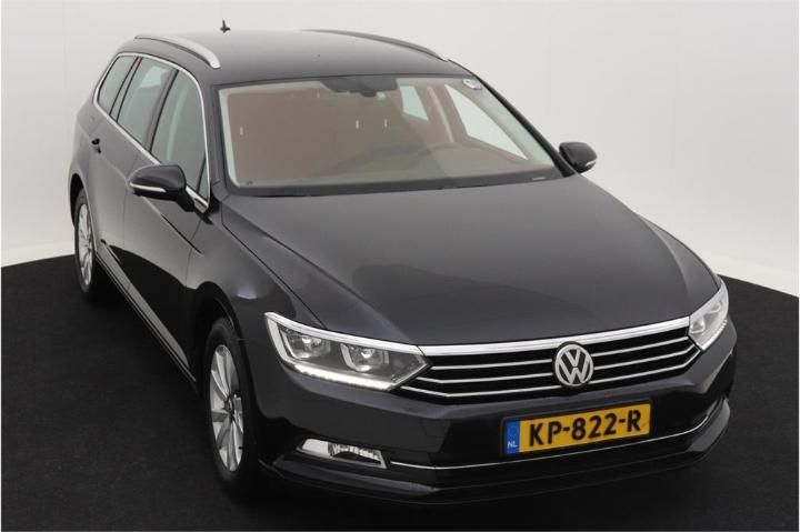 Photo 2 VIN: WVWZZZ3CZHE088344 - VOLKSWAGEN PASSAT 