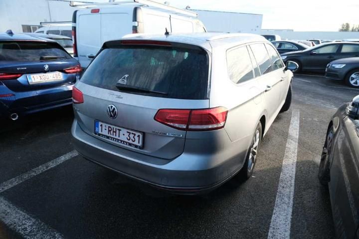 Photo 2 VIN: WVWZZZ3CZHE088978 - VOLKSWAGEN PASSAT 