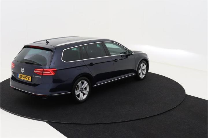 Photo 3 VIN: WVWZZZ3CZHE090859 - VOLKSWAGEN PASSAT 