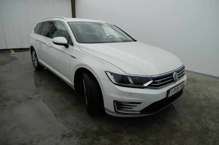 Photo 8 VIN: WVWZZZ3CZHE092079 - VOLKSWAGEN PASSAT 