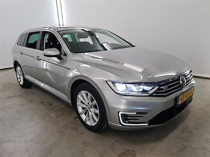 Photo 4 VIN: WVWZZZ3CZHE092375 - VOLKSWAGEN PASSAT 