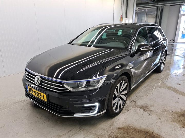 Photo 1 VIN: WVWZZZ3CZHE092540 - VOLKSWAGEN PASSAT 