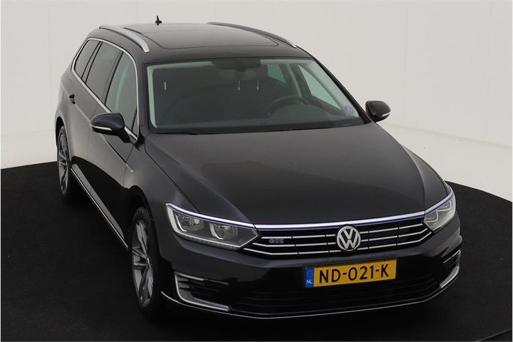 Photo 2 VIN: WVWZZZ3CZHE092907 - VOLKSWAGEN PASSAT 