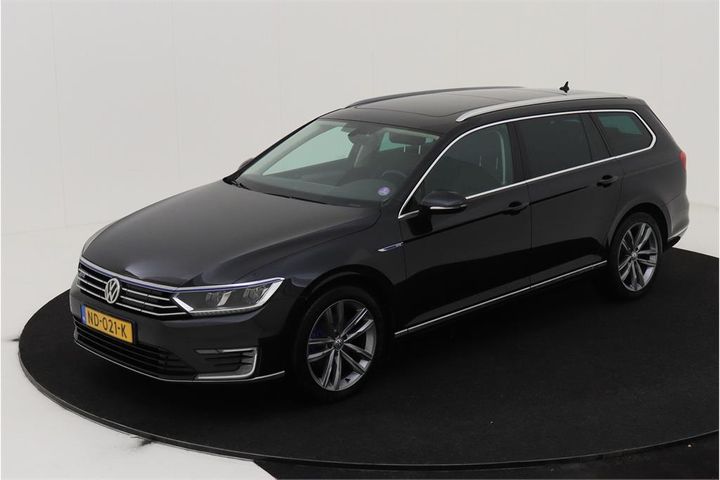 Photo 1 VIN: WVWZZZ3CZHE092907 - VOLKSWAGEN PASSAT VARIANT 