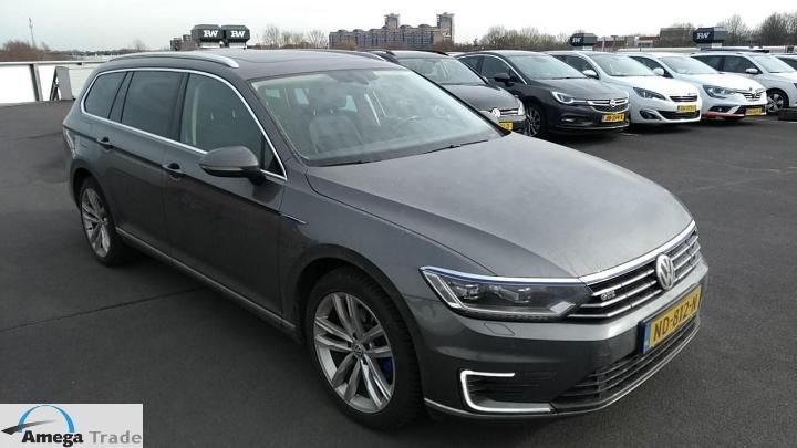 Photo 2 VIN: WVWZZZ3CZHE094036 - VOLKSWAGEN PASSAT 