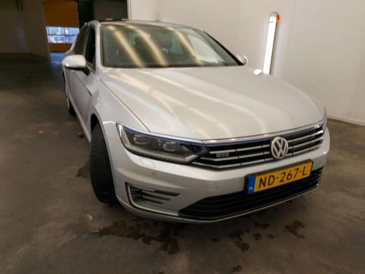 Photo 6 VIN: WVWZZZ3CZHE094051 - VOLKSWAGEN PASSAT 