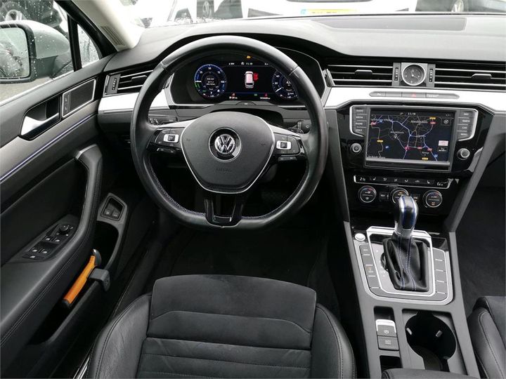 Photo 6 VIN: WVWZZZ3CZHE094561 - VOLKSWAGEN PASSAT 